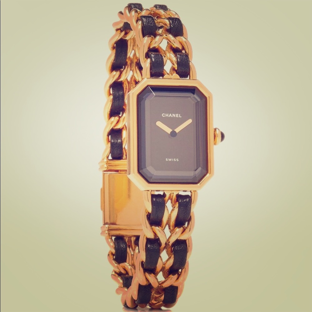Authentic Chanel vintage Quartz chain watch